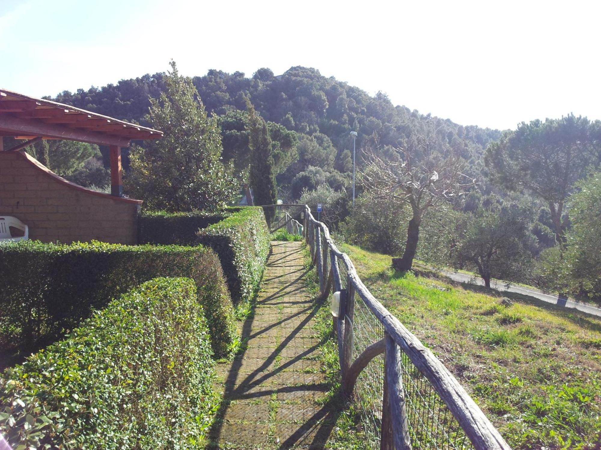 Locanda Mossa Dei Barbari Буриано Экстерьер фото